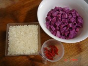 紫薯枸杞米糊的做法第1步图示